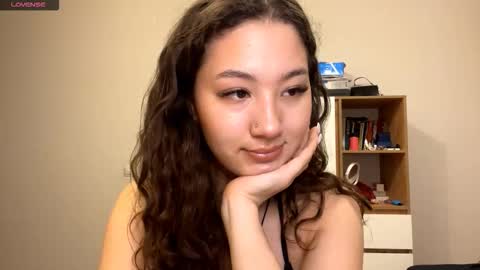 Snapshot of kelikurtulus chatting on October 31, 2025, 12:06 pm Kely online show from October 31, 2025, 12:06 pm