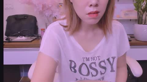 Snapshot of kelly_baby2005 chatting on April 21, 2026, 1:53 am Kelly online show from April 21, 2026, 1:53 am