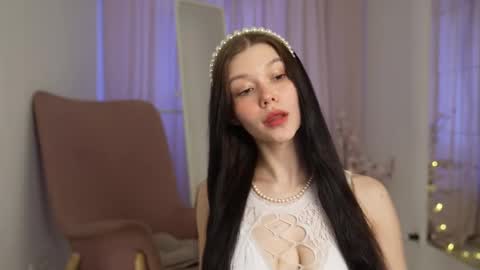  KELLY  online show from February 21, 2025, 9:34 am