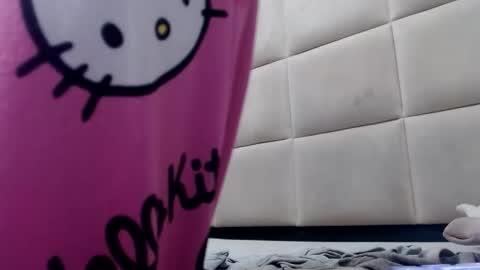 Snapshot of kelly_queenpussy chatting on February 25, 2025, 5:08 am KEY online show from February 25, 2025, 5:08 am