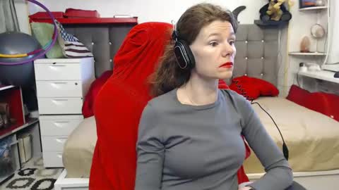 kelly online show from March 3, 2025, 11:00 am