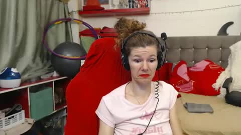 kelly online show from March 6, 2025, 1:37 am