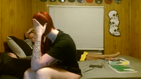 Snapshot of kellzxoxo93 chatting on January 29, 2025, 4:58 am Vixensc93 online show from January 29, 2025, 4:58 am