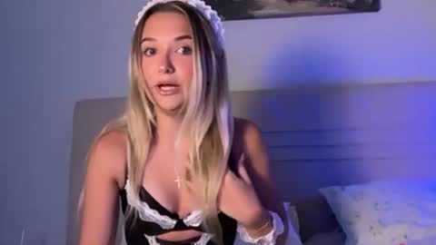 Snapshot of kelseyblu chatting on June 20, 2026, 12:14 am Kelsey Blu online show from June 20, 2026, 12:14 am