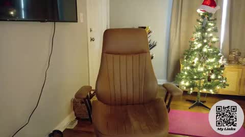 Snapshot of kelseyg23 chatting on December 1, 2025, 7:41 pm Kelsey online show from December 1, 2025, 7:41 pm