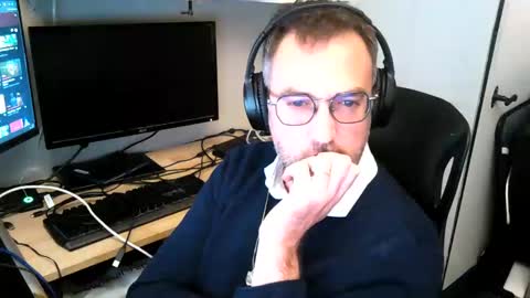 kelvin06133 online show from December 20, 2024, 10:00 pm