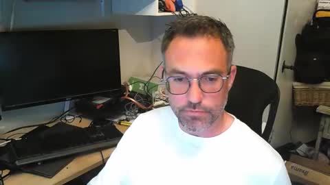 kelvin06133 online show from April 12, 2026, 9:20 pm