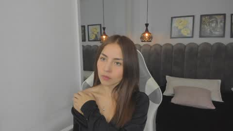 Snapshot of kely_morgan chatting on May 21, 2026, 11:06 am Kely online show from May 21, 2026, 11:06 am