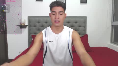 ken_blaker online show from January 3, 2025, 1:05 am