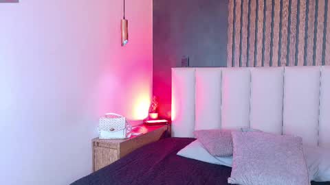   online show from March 7, 2025, 2:46 am