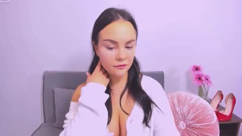 Snapshot of kendaldaisy chatting on February 10, 2025, 5:09 pm KendalDaisy online show from February 10, 2025, 5:09 pm