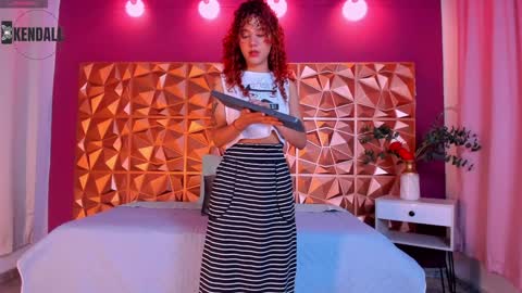 Snapshot of kendall23_ chatting on January 7, 2025, 8:21 pm Kendall online show from January 7, 2025, 8:21 pm