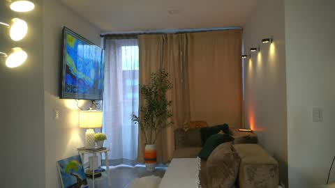 Andrea online show from April 9, 2026, 10:48 pm