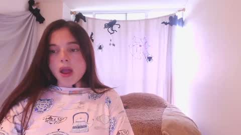 kendall online show from October 11, 2025, 7:56 pm