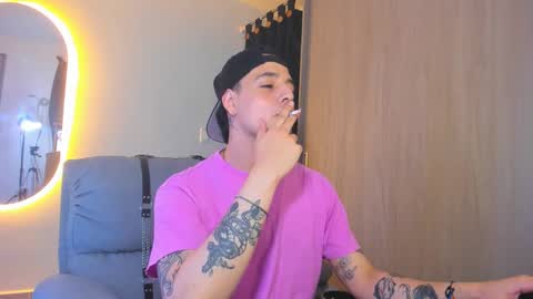 kendel_dimitri online show from January 17, 2025, 5:11 am