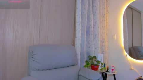 kendel_dimitri online show from November 12, 2025, 6:03 am