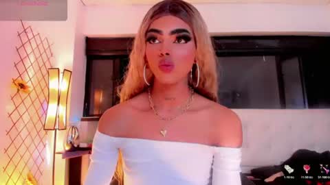Snapshot of kendra_bailey chatting on June 24, 2026, 4:44 am Kendra Bailey online show from June 24, 2026, 4:44 am