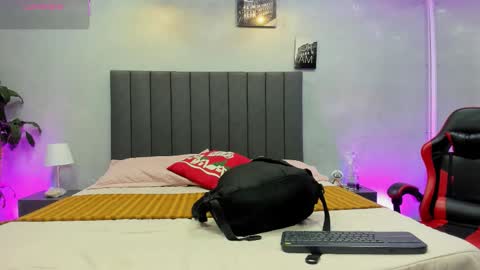 Snapshot of kendra_london chatting on January 9, 2026, 11:13 am Kendra London online show from January 9, 2026, 11:13 am