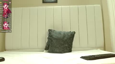 kendra_lux1 online show from October 11, 2025, 1:53 pm