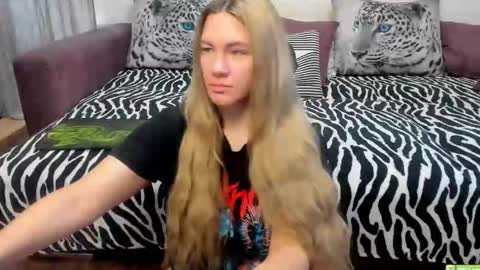 Kendra online show from September 10, 2025, 1:05 am