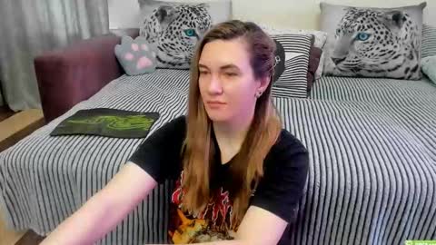 Kendra online show from April 9, 2026, 1:05 am