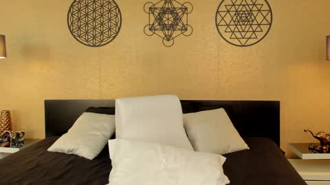 KENDRA online show from January 9, 2025, 12:57 am