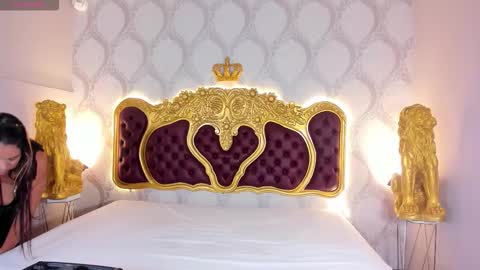 Snapshot of kendralholson chatting on February 8, 2026, 4:27 am Kendral online show from February 8, 2026, 4:27 am