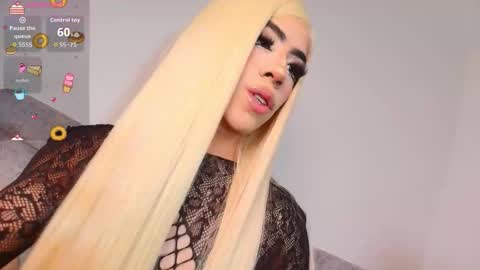 Snapshot of kenia_fox1 chatting on October 30, 2025, 1:34 pm kenia_fox1 online show from October 30, 2025, 1:34 pm