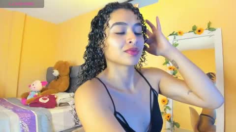 Snapshot of keniia_riizz chatting on May 30, 2026, 6:38 pm Kenia online show from May 30, 2026, 6:38 pm