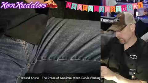 Snapshot of kenkuddles chatting on December 2, 2025, 12:38 am Ken Kuddles online show from December 2, 2025, 12:38 am