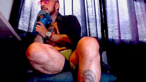 Kenlly online show from December 18, 2024, 7:30 pm