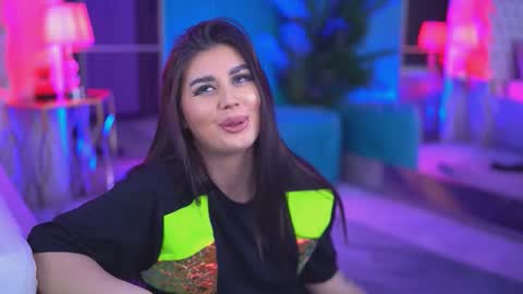 Snapshot of kenndramoon chatting on November 19, 2025, 3:56 pm Kendra online show from November 19, 2025, 3:56 pm