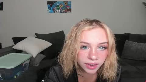 kennedykkay online show from January 14, 2025, 8:04 pm