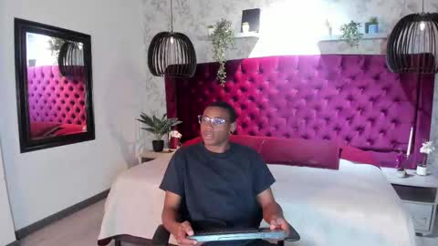 Kenny Thompson online show from February 23, 2026, 8:17 pm