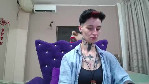 Snapshot of kennyvibe chatting on June 29, 2026, 12:16 pm kennyvibe online show from June 29, 2026, 12:16 pm