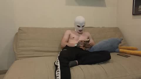 Snapshot of kent_mod chatting on December 14, 2025, 8:13 pm kent_mod online show from December 14, 2025, 8:13 pm