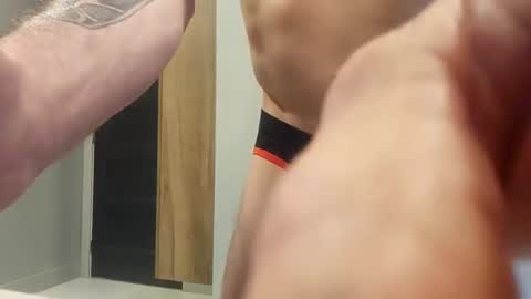 kenw34 online show from December 15, 2024, 3:53 pm