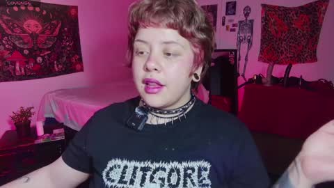 Kenzie online show from April 5, 2026, 6:43 am