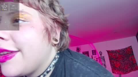 Kenzie online show from April 24, 2026, 5:54 am