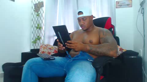 dany wolf002 online show from December 11, 2024, 7:46 pm