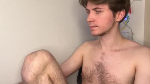 Kero online show from January 7, 2026, 5:04 pm