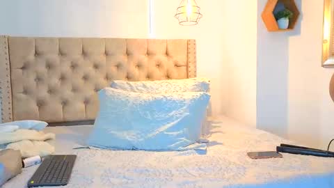 Kery Hillson online show from November 5, 2025, 12:27 pm