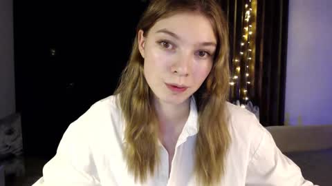 Snapshot of kesha_muah chatting on January 10, 2025, 11:00 am kesha online show from January 10, 2025, 11:00 am