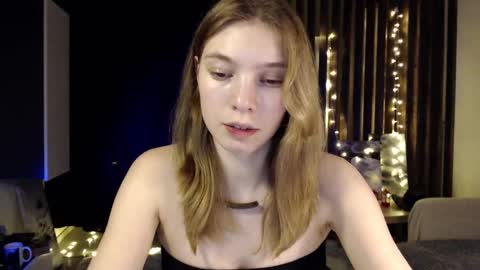 Snapshot of kesha_muah chatting on February 15, 2025, 5:39 pm kesha online show from February 15, 2025, 5:39 pm