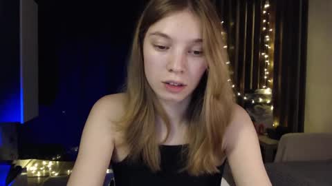 Snapshot of kesha_muah chatting on March 4, 2025, 4:52 pm kesha online show from March 4, 2025, 4:52 pm