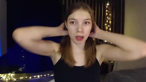 Snapshot of kesha_muah chatting on March 6, 2025, 4:38 pm kesha online show from March 6, 2025, 4:38 pm