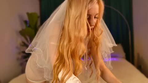 Snapshot of kessedisson chatting on May 22, 2026, 8:25 pm KessEdisson online show from May 22, 2026, 8:25 pm