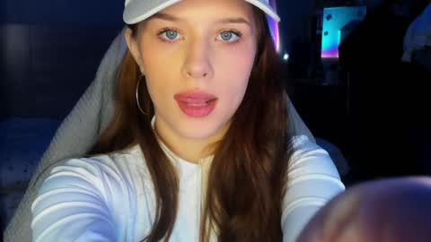 Snapshot of ketlinrous chatting on February 6, 2025, 1:43 pm ketlinrous online show from February 6, 2025, 1:43 pm