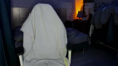 Snapshot of ketlinrous chatting on March 2, 2025, 1:38 pm ketlinrous online show from March 2, 2025, 1:38 pm