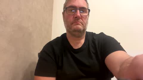 Snapshot of kevfromchat chatting on January 3, 2025, 4:33 am kevfromchat online show from January 3, 2025, 4:33 am